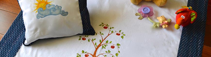 Creating A Hand Painted Crib Sheet Liz Jacob Handcrafted